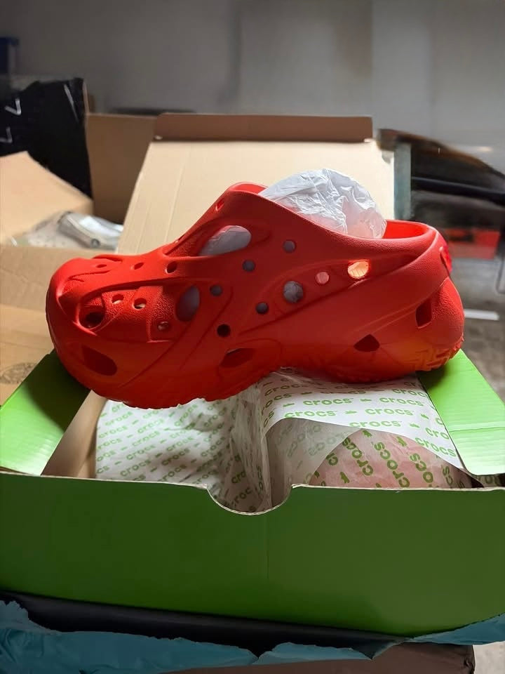 Crocs
