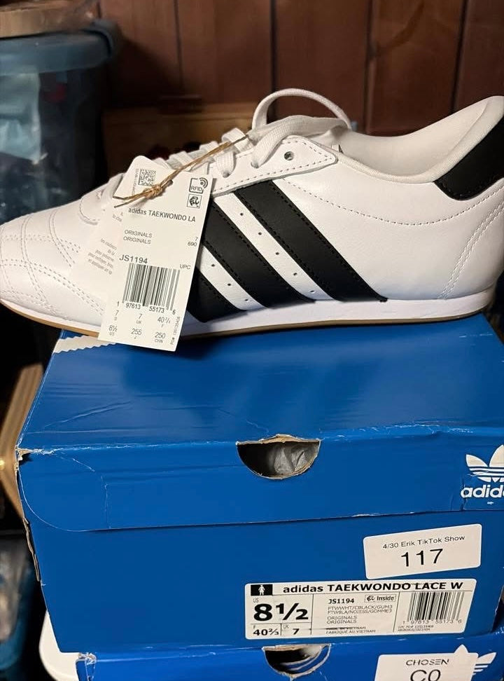 Adidas taekwondo